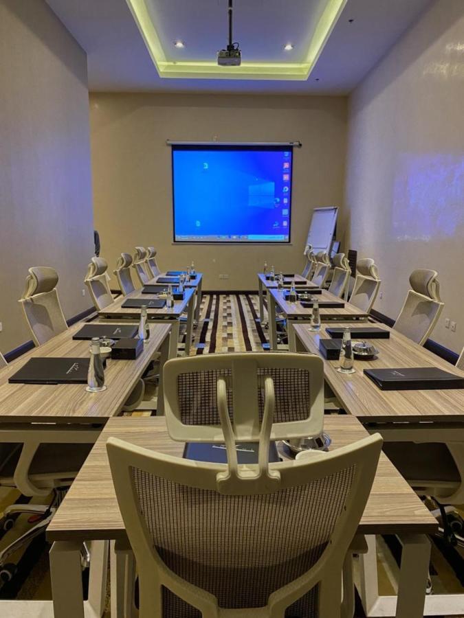 Voyage Hotel & Suites Riyadh Luaran gambar